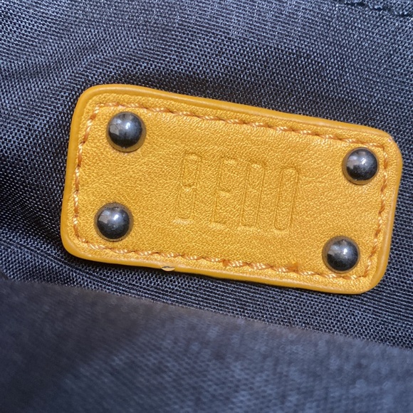 Bedd Yellow Pouch Bag Fold Over Large Golden Clutch - Picture 8 of 11